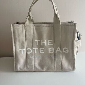 Marc Jacobs Medium Tote Bag